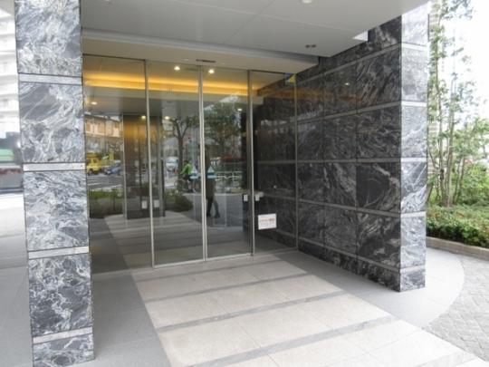 �y�G���g�����X�z�@�G���g�����X
