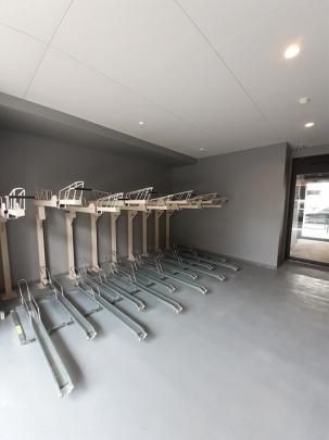 �y���̑��z�@���̑������E�X�y�[�X