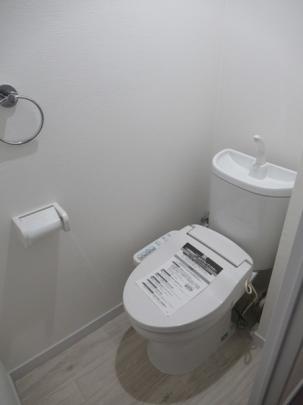 �y���̑��z�@�g�C��