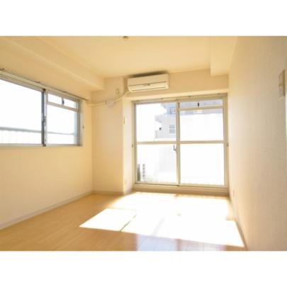 �y���̑������E�X�y�[�X�z�@