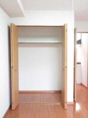 �y���̑��z�@�N���[�b�g