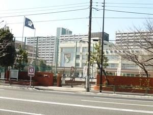 �y���Ӂz�@�]���旧��l�哇���w�Z�F625m