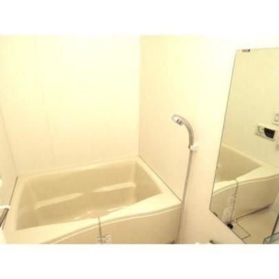 �y���̑��z�@���ʐ^�͓��^�C�v�Z�˂ł��B