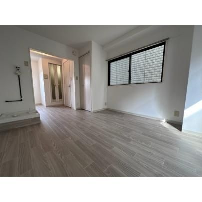 �y���̑��z�@���r���O